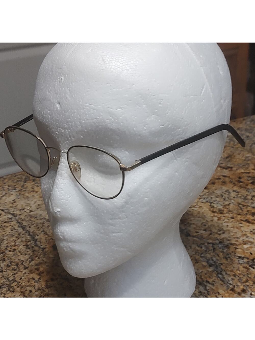 Aspire DEPENDABLE Black & Gold Round Eyeglasses Frames 49-19 135